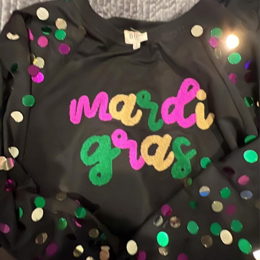 BiBi Black Mardi Gras Long Sleeve Top lightweight sweatshirt size small generous